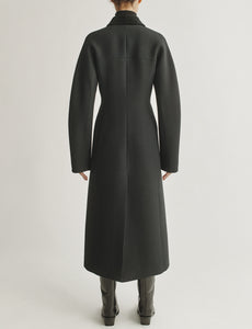 The Neo Coat in Structured Wool-Silk – Attersee