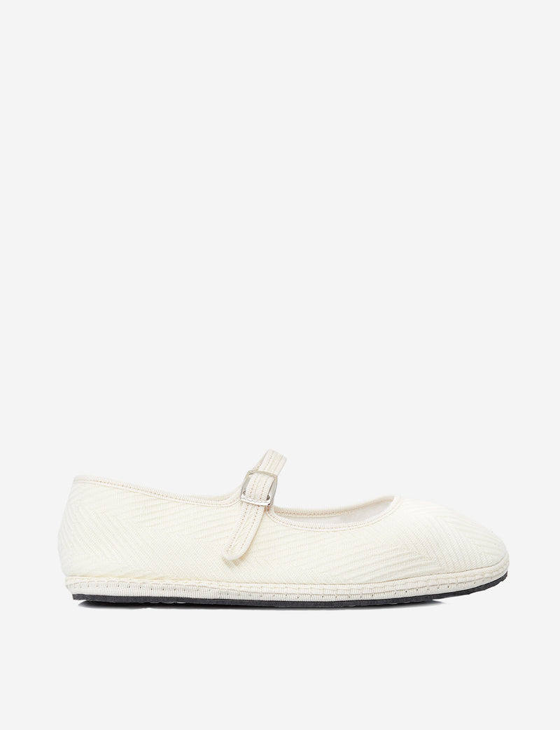 Drogheria Crivellini for Attersee – The Mary Janes