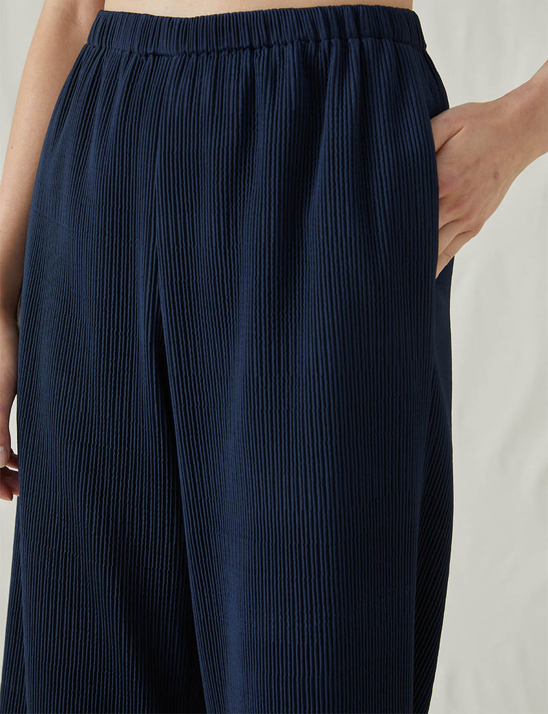 The Ribbed Relaxed Pants